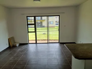 Experience this Delightful, Stylish Ground Floor Apartment in the hart of Gonubie.