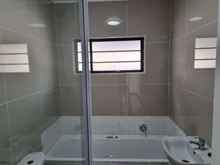 Experience this Delightful, Stylish Ground Floor Apartment in the hart of Gonubie.