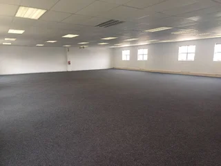 275 Sqm first floor office to let - Midrand