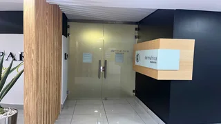 AAA Grade 1st Floor Office To Rent in Century City