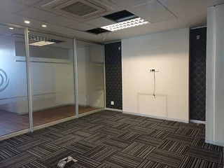 1065 Sqm office to Let - Halfway House Midrand