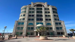 147m2 Office in Canal Walk, Century City