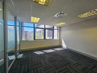 1065 Sqm office to Let - Halfway House Midrand
