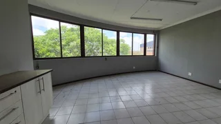 3,762m² Warehouse with Full Sprinklers, Offices &amp; Yard To Let in Benrose