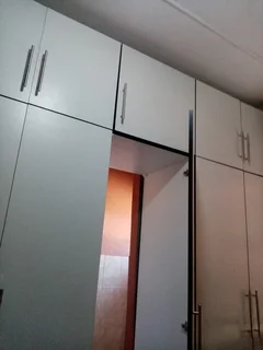 Three Bedroom Freestanding home in Westham For Sale