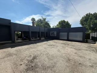 Retail Space to let at 19 Gleneagles Road, Greenside