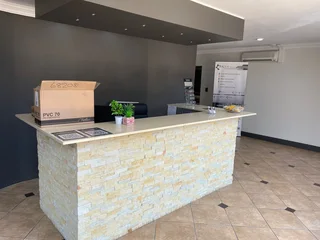 270 Square Meter Office Unit to let in Lyttelton Manor with min road access