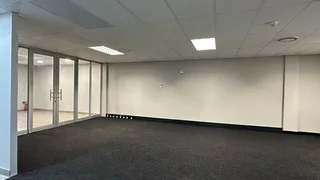 141 Square meter office unit to let in Highveld, with good exposure