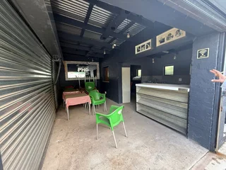 Retail Space to let at 19 Gleneagles Road, Greenside