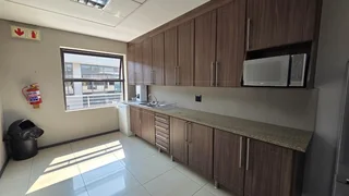 52 Square meter Furnished Office to let in Highveld with back up power