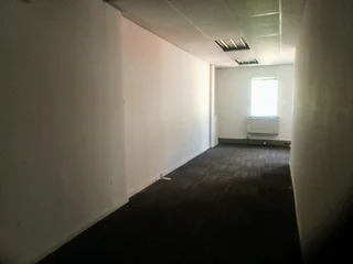 Prime 336m2 Office Space To Let - Isle of Houghton, Parktown