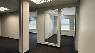 141 Square meter office unit to let in Highveld, with good exposure