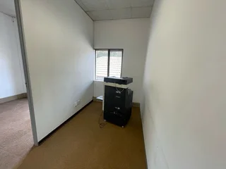 130 Square Meter Office Unit on Jean Avenue, Die Hoewes