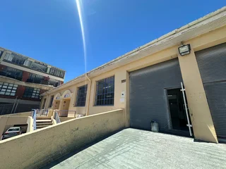 470m² Warehouse To Let in St Michael&#39;s Park, Observatory