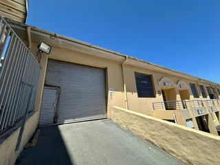 448m² Warehouse To Let in St Michael&#39;s Park, Observatory