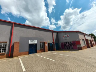 135 Square Meter Office/Warehouse To Let Moreleta Park