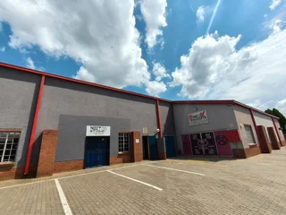 135 Square Meter Office/Warehouse To Let Moreleta Park