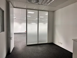 153.73m² Office To Let In Cape Town 3rd Floor