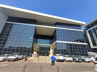 1566 Sqm commercial office to let - Waterfall Midrand
