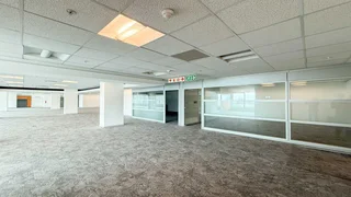 11th Floor Office To Let – Convention Towers, Foreshore, Cape Town