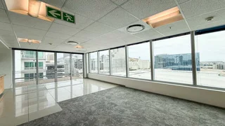 11th Floor Office To Let – Convention Towers, Foreshore, Cape Town