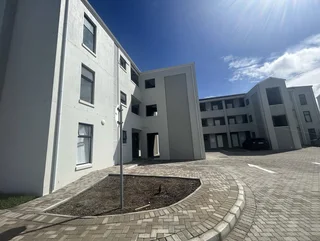 Charming 2-Bedroom And 1-Bathroom In Riverviews Parklands