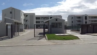 Charming 2-Bedroom And 1-Bathroom In Riverviews Parklands