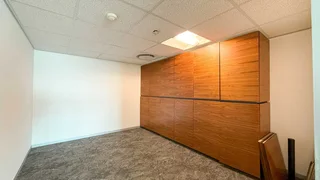 11th Floor Office To Let – Convention Towers, Foreshore, Cape Town