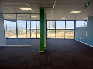1566 Sqm commercial office to let - Waterfall Midrand