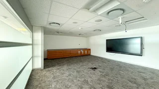 11th Floor Office To Let – Convention Towers, Foreshore, Cape Town