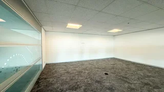 11th Floor Office To Let – Convention Towers, Foreshore, Cape Town