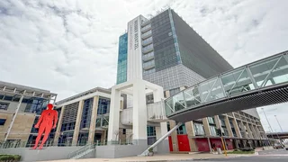 11th Floor Office To Let – Convention Towers, Foreshore, Cape Town