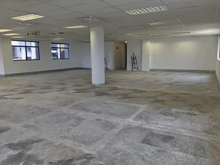 329m² Office to let Sunninghill