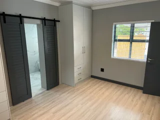 Beautiful 2-Bedroom And 2-Bath Separate Entrance To Rent In Pinelands