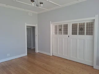 Secure 3-bedroom And 2-Bathroom House In Kensington