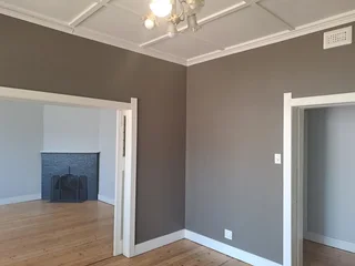 Secure 3-bedroom And 2-Bathroom House In Kensington