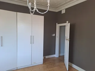 Secure 3-bedroom And 2-Bathroom House In Kensington