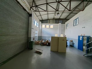 203sqm Industrial For Sale in Waterfall | Swindon Property