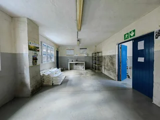 203sqm Industrial For Sale in Waterfall | Swindon Property