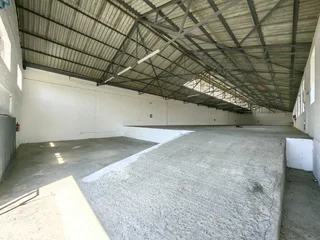 913m² Industrial Space To Let in Salt River