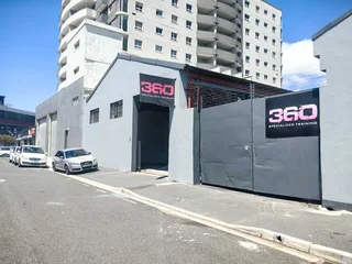 913m² Industrial Space To Let in Salt River