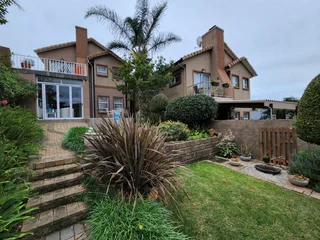 House For Sale in Mossel Bay