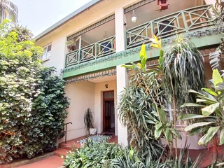 One of a kind 2 bedroom Pet Friendly unit in Musgrave....