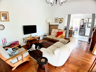 One of a kind 2 bedroom Pet Friendly unit in Musgrave....