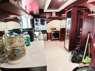 Beautiful 3 bedroom apartment in upmarket Musgrave