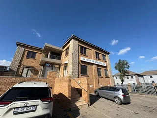 Prime Office Space to Let - Midridge Office Estate North, Midrand