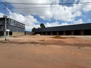 Retail Space to Let - 6 Ontdekkers Road, Roodepoort