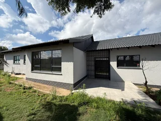 Prime Commercial Property to Let - 74 Carol Street, Mindalore, Krugersdorp