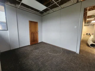 338 m² Office To Let – Erasmusrand – Modern Workspace With Back-Up Generator