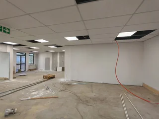 130m² Office To Let – Faerie Glen – Modern Corporate Space With Balcony Views